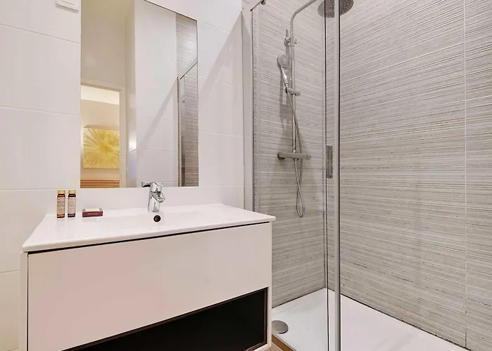 Wonderful - 2br 8p - Aligre شقة *